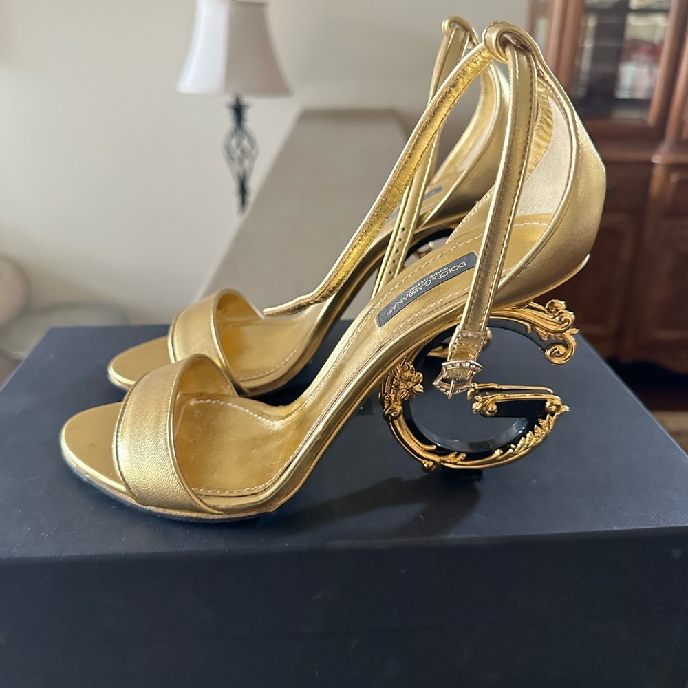 Dolce & Gabbana Nappa Mordore Sandals with Baroque DG heels